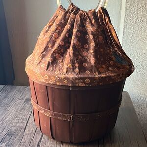 Vintage basket bag